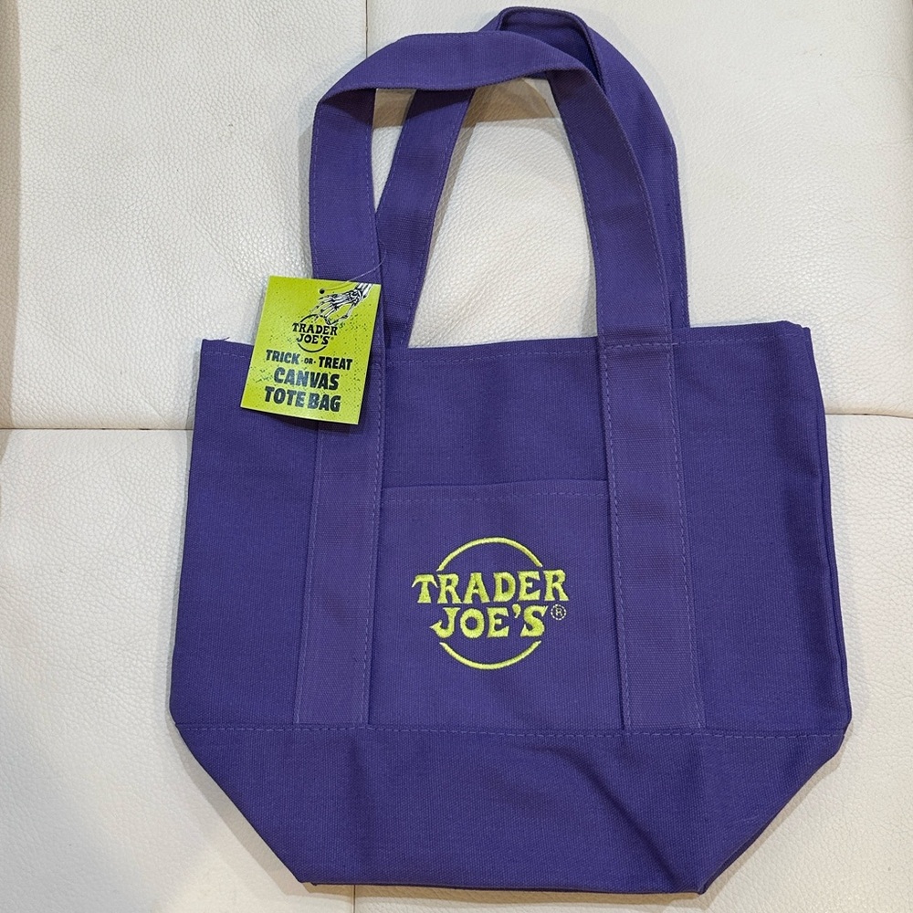 NWT Trader Joe's Black & Purple Limited Edition Trick-or-Treat Mini Canvas Totes - Picture 3 of 5